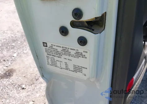 2004 Chevrolet Silverado 1500 Ls из США, поврежденный, VIN 2GCEC19V841115473